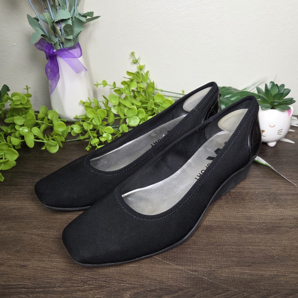 Anne Klein Sport  Women Black Textile Upper Slip On Wedge Pump Shoes 9M #0046